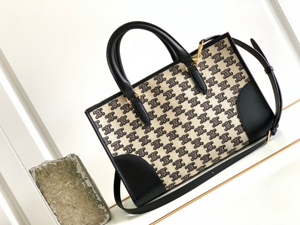 Ce**e horizontal cabas in textile with triomphe embroidery