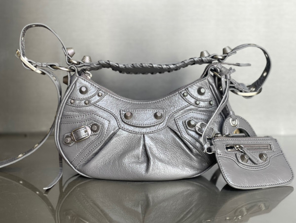 Ba*len*cia*ga women''s le cagole xs shoulder bag