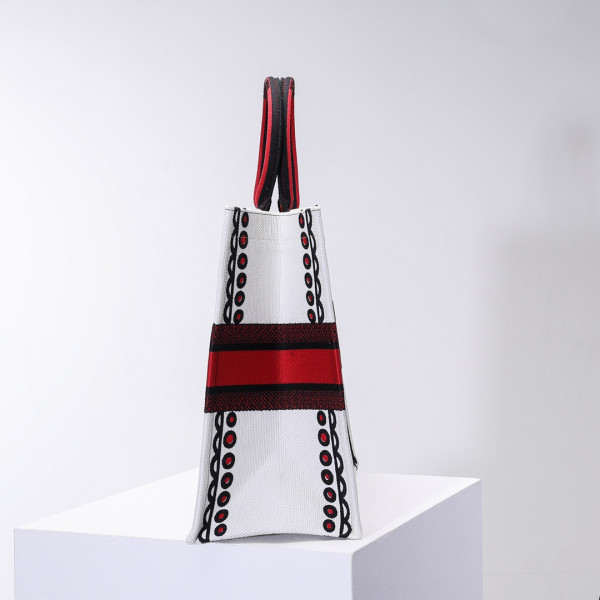 large D*or book tote