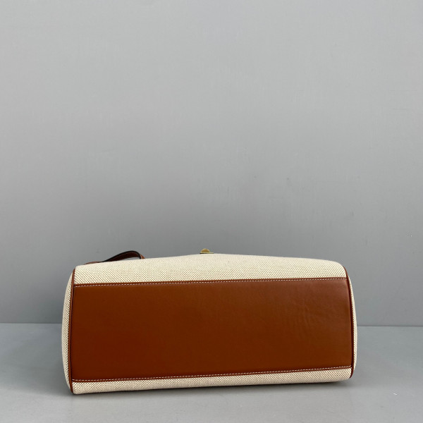 Ce**e medium soft 16 bag