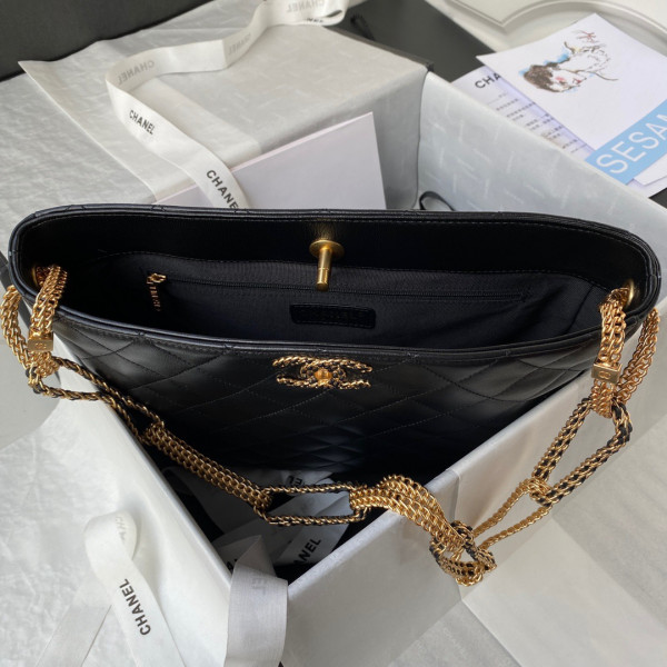 CL BUCKET BAG