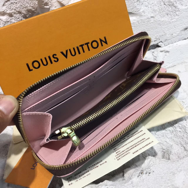l**is V*t*n wallet