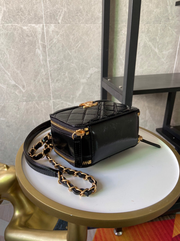 CL SMALL VANITY CASE