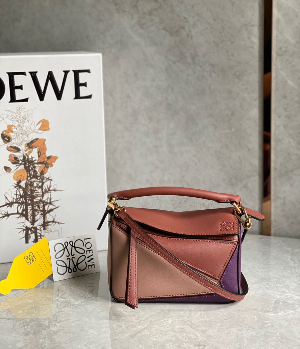 LOEWE MINI PUZZLE BAG