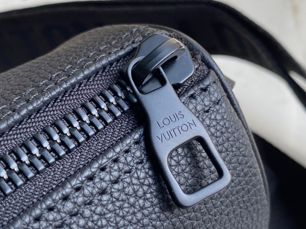 l**is V*t*n city keepall