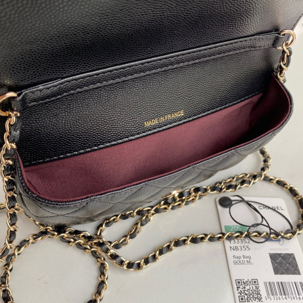 CL GLASSES CASE WITH CLASSIC CHAIN