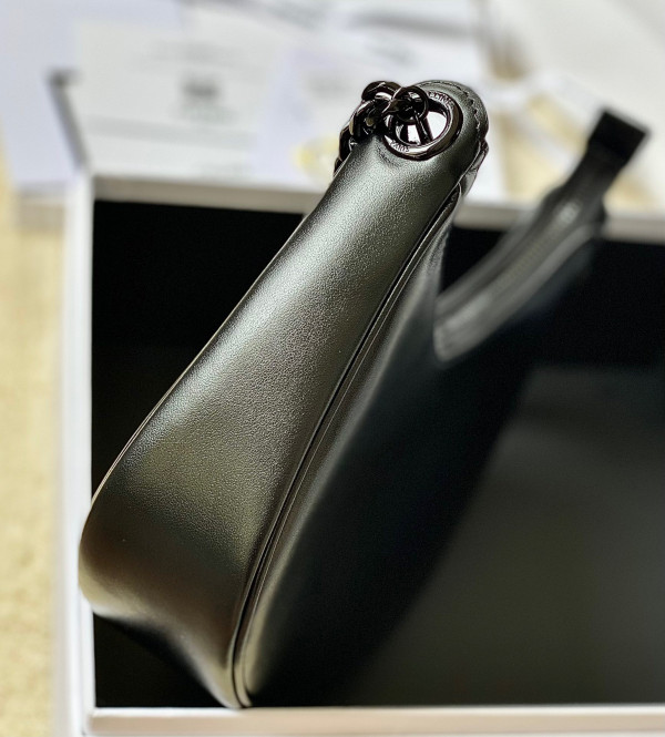 Ce**e medium ava chain