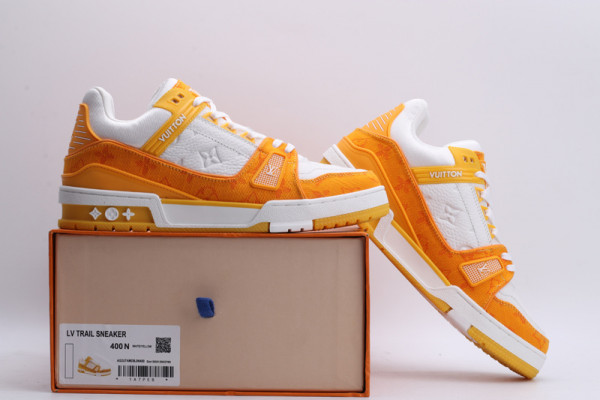 l**is V*t*n trainer sneaker