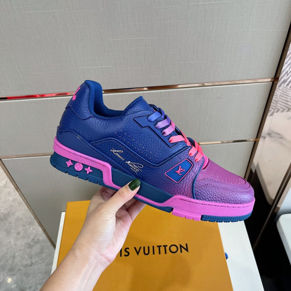 l**is V*t*n trainer sneaker