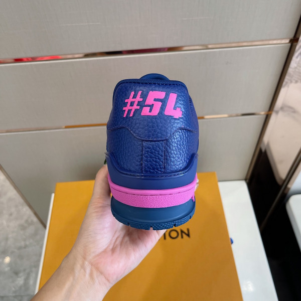 l**is V*t*n trainer sneaker