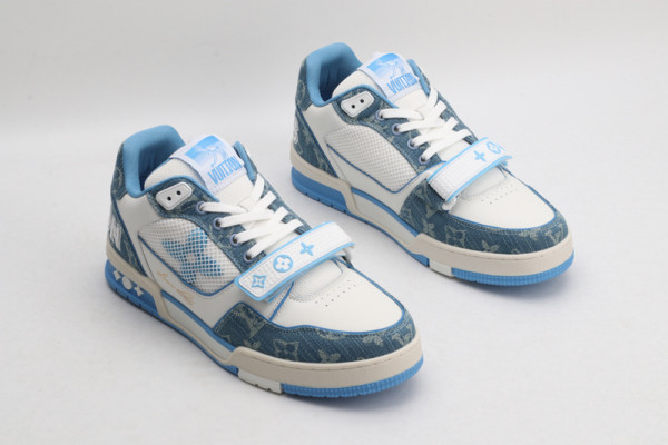 l**is V*t*n trainer sneaker