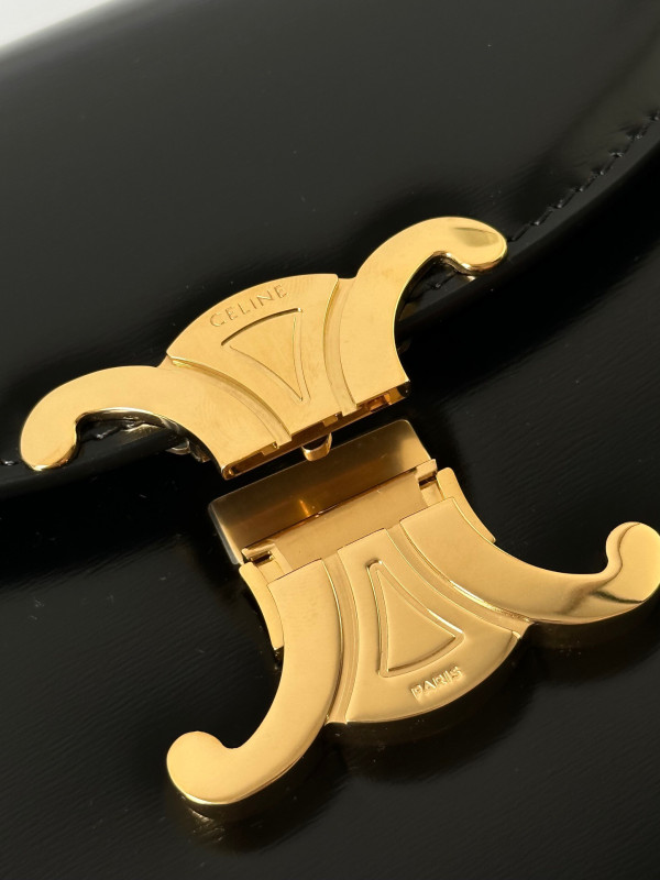 Ce**e teen chain besace triomphe