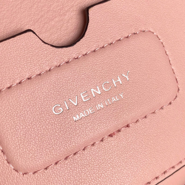 GIVENCHY ANTIGONA SOFT