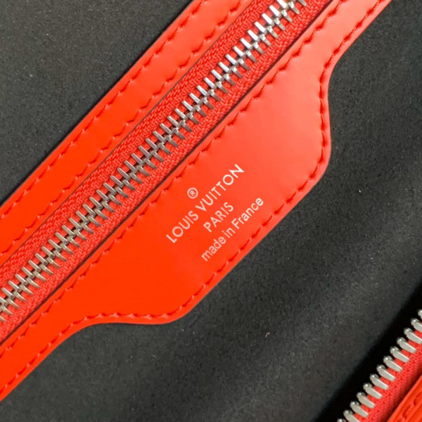 l**is V*t*n keepall bandouliÈre 45