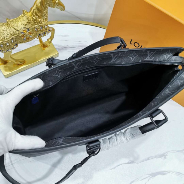 l**is V*t*n sac plat horizontal zippe