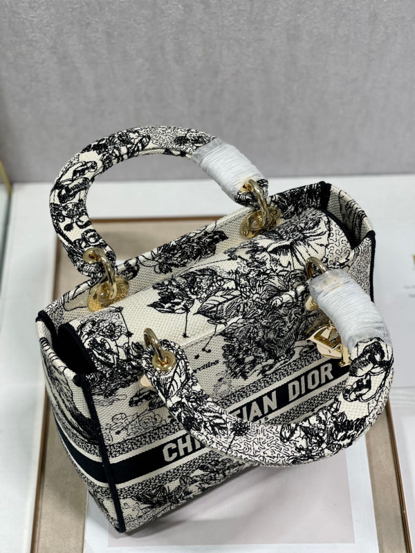 D*or medium lady d-lite bag