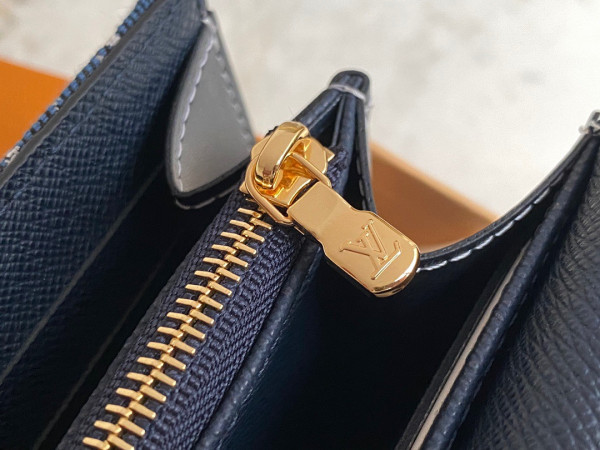 l**is V*t*n sarah wallet