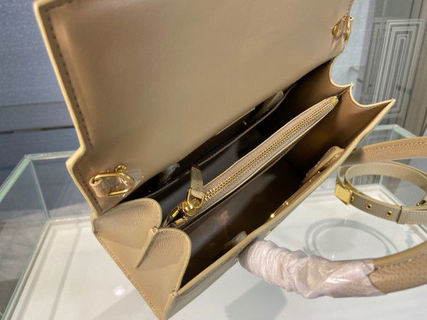 D*or large st honorÉ tote