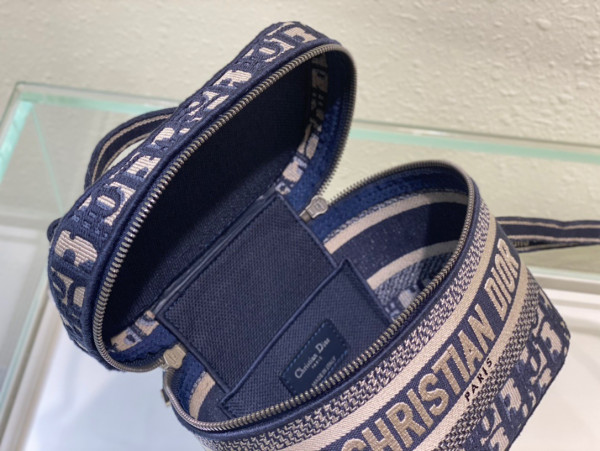 D*or small D*ortravel vanity case-18.5-13-10.5cm