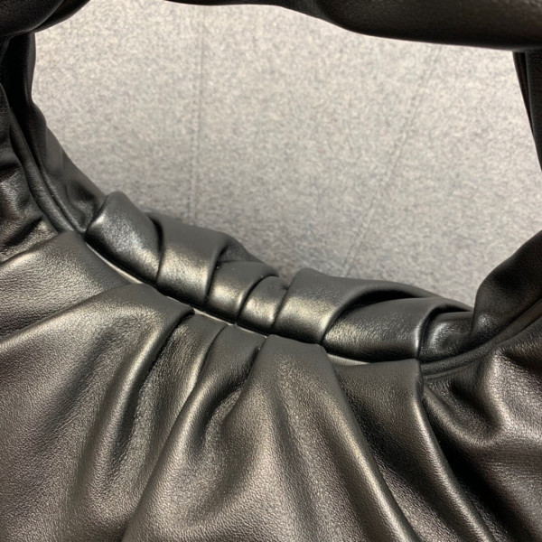 Bo*te*ga ve*ne*ta bv jodie