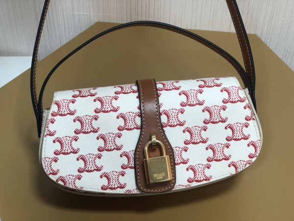 Ce**e clutch on strap