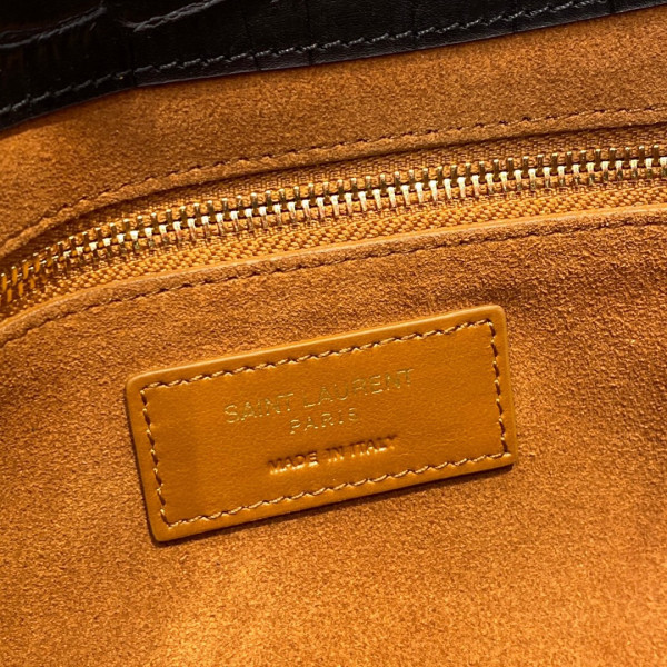 YSL LE 5 À 7 HOBO BAG