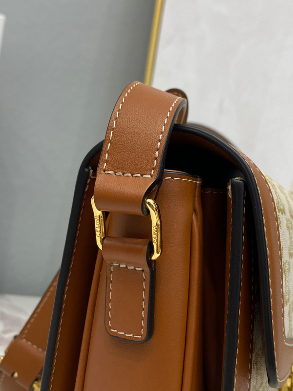 Ce**e medium triomphe bag