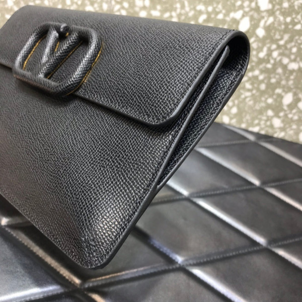 VALENTINO VSLING CLUTCH