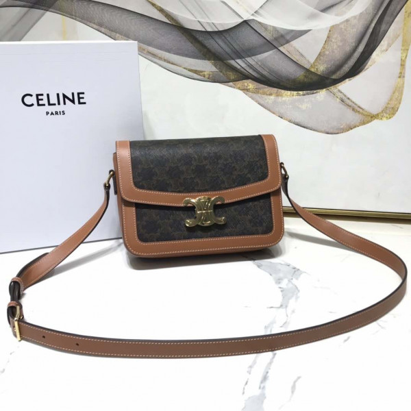 Ce**e medium triomphe bag