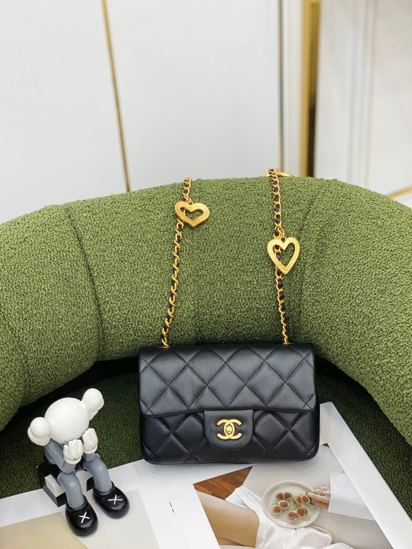 CL MINI FLAP BAG