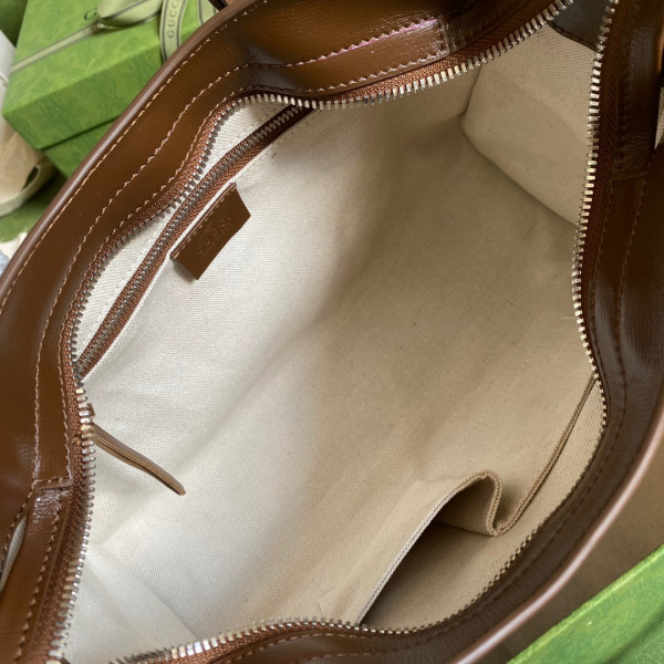 g*u*i x Ba*len*cia*ga classic city