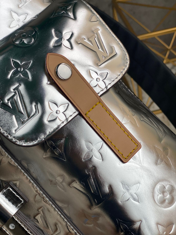 l**is V*t*n christopher backpack pm