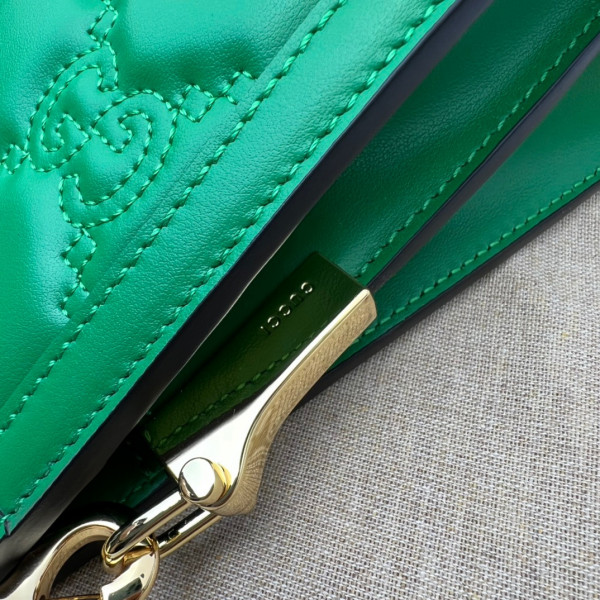 G*u*i gg matelassé leather shoulder bag