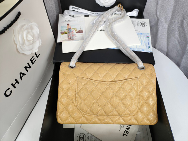 CL CLASSIC HANDBAG