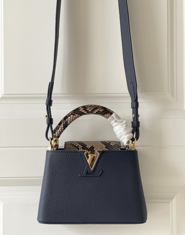 l**is V*t*n capucines mini