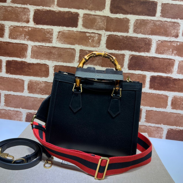 G*u*i diana small tote bag