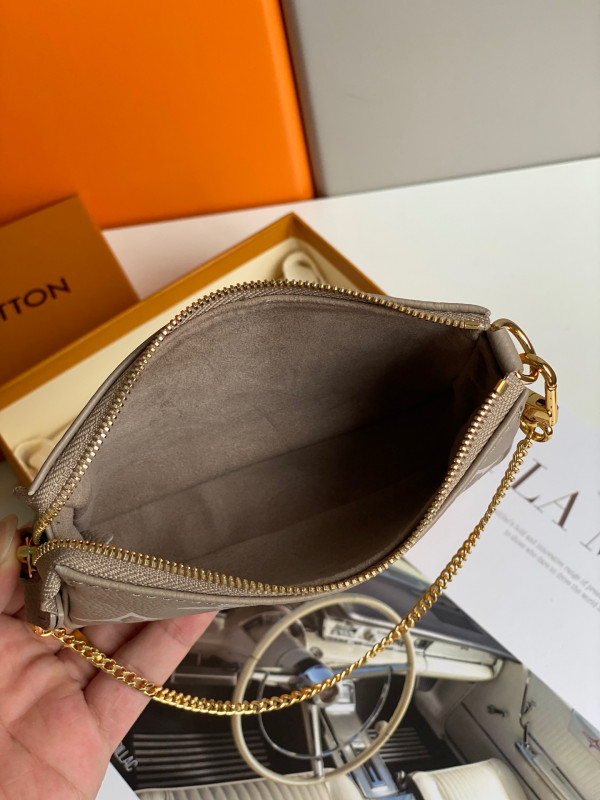 l**is V*t*n mini pochette accessoires