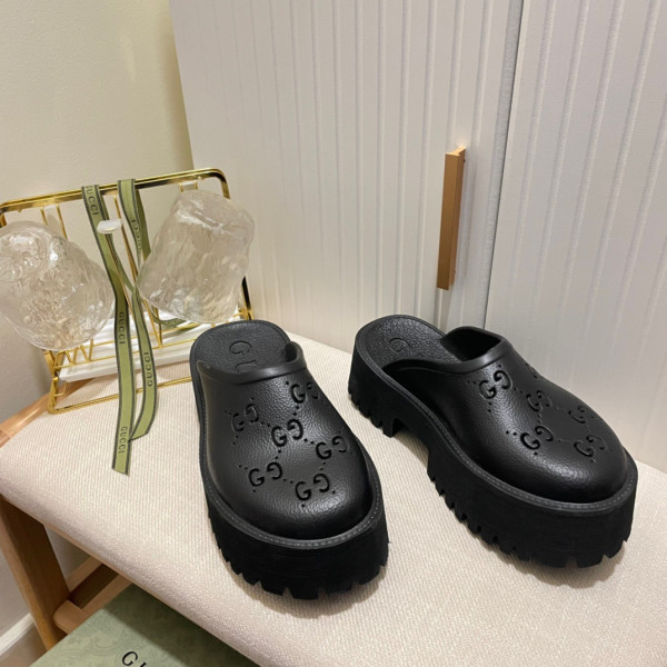 Women''s platform perforated G sandal