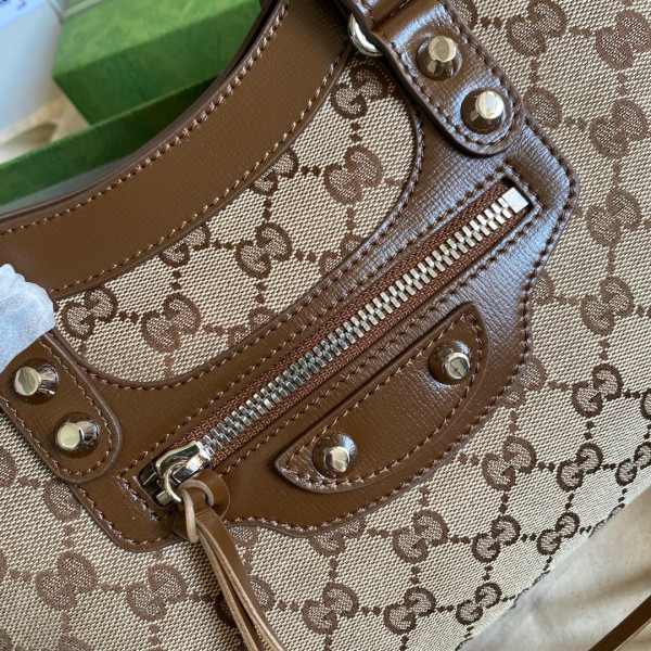 g*u*i x Ba*len*cia*ga classic city