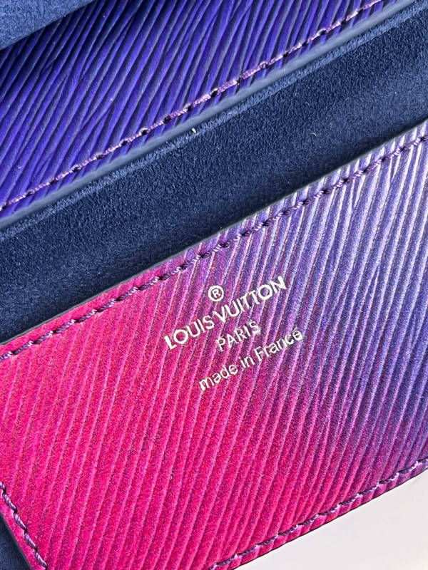 l**is V*t*n twist pm