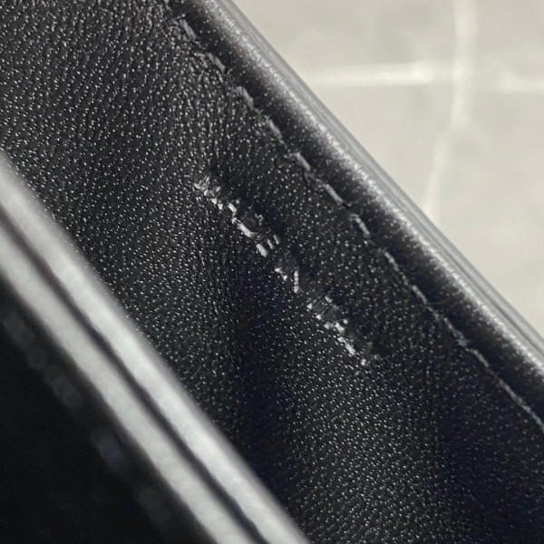 Ce**e mini besace triomphe