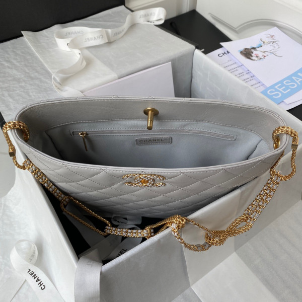 CL BUCKET BAG