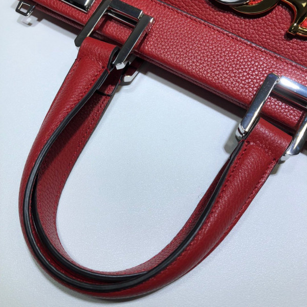 G*u*i zumi small top handle bag