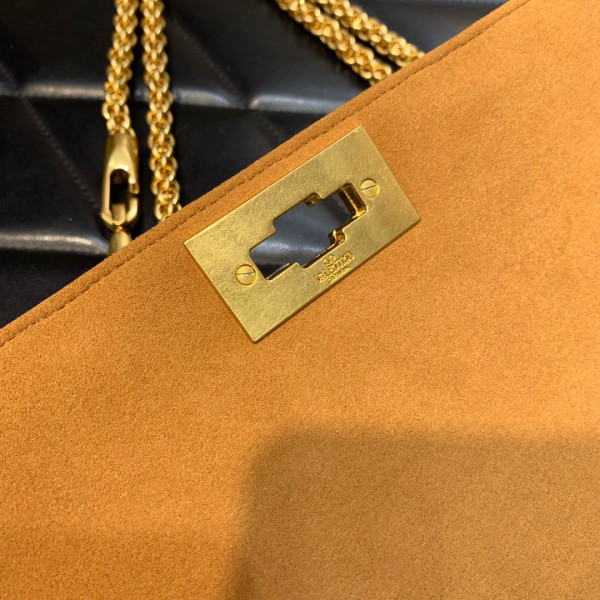 VALENTINO MEDIUM ROMAN STUD THE SHOULDER BAG WITH CHAIN