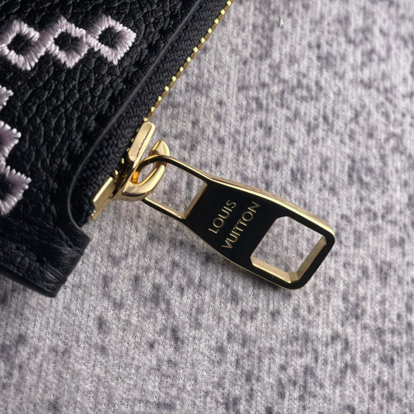 l**is V*t*n neverfull mm