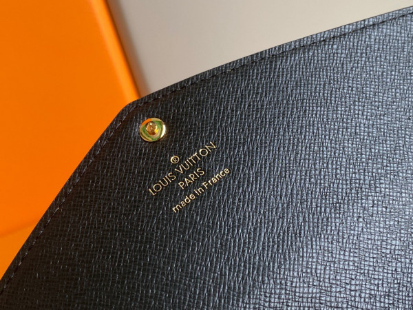 l**is V*t*n sarah wallet