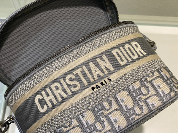 D*or small D*ortravel vanity case-18.5-13-10.5cm