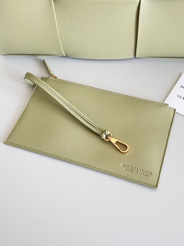 Bo*te*ga ve*ne*ta arco medium tote