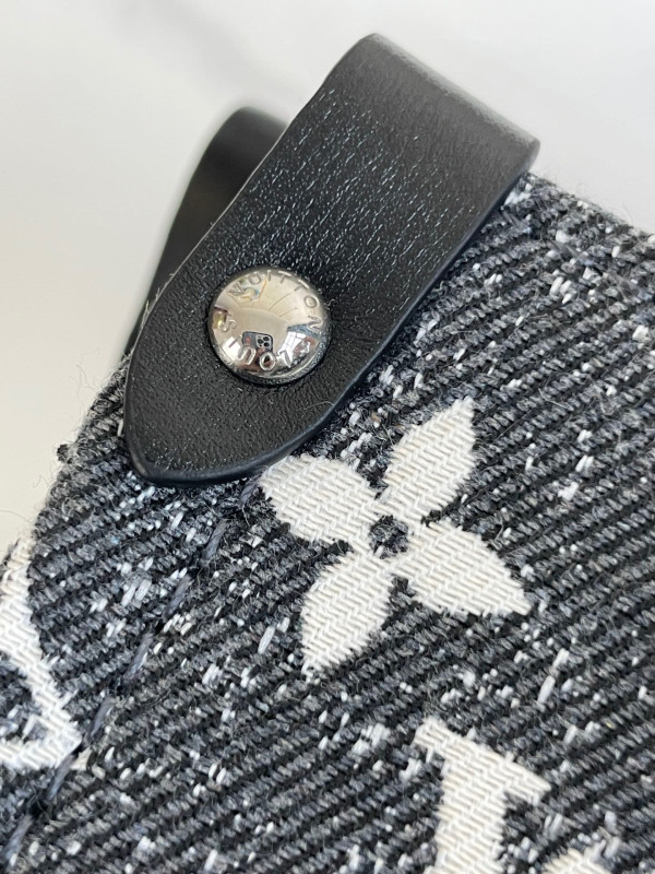 l**is V*t*n onthego mm