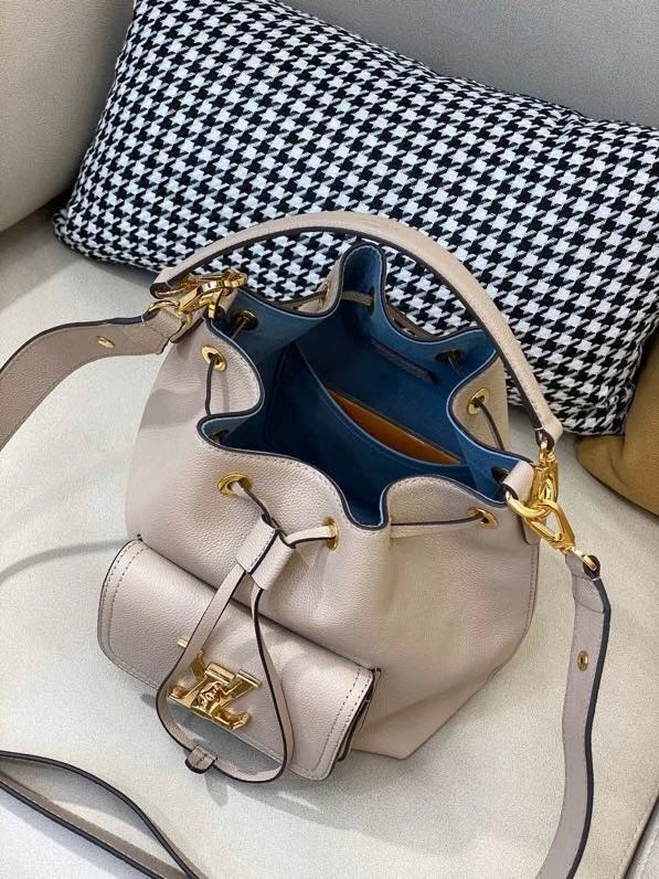 l**is V*t*n lockme bucket